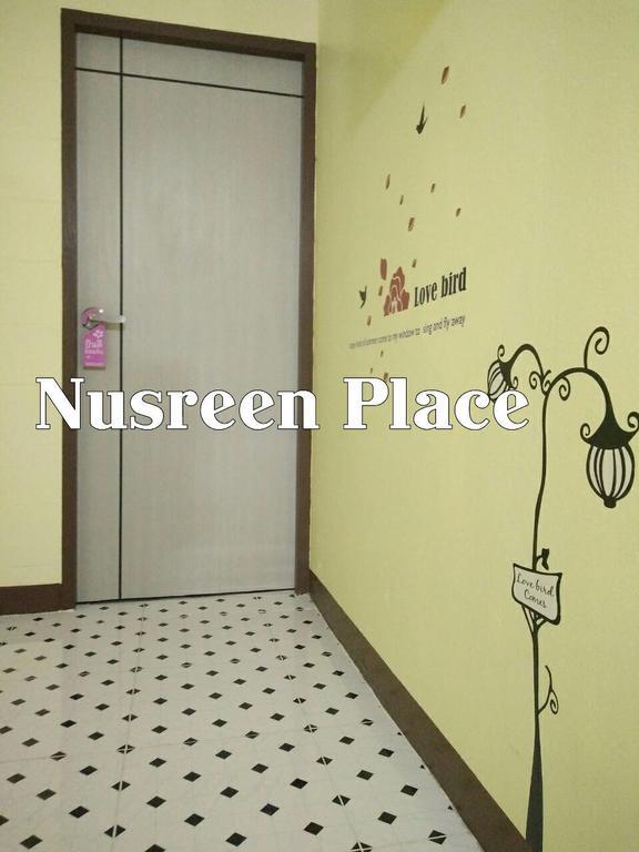 Nusreen Place Bangkok Esterno foto