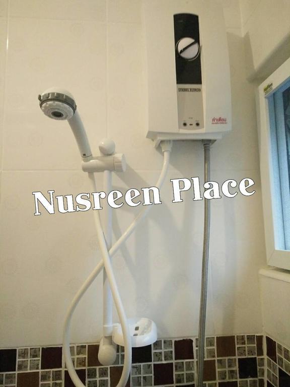 Nusreen Place Bangkok Esterno foto