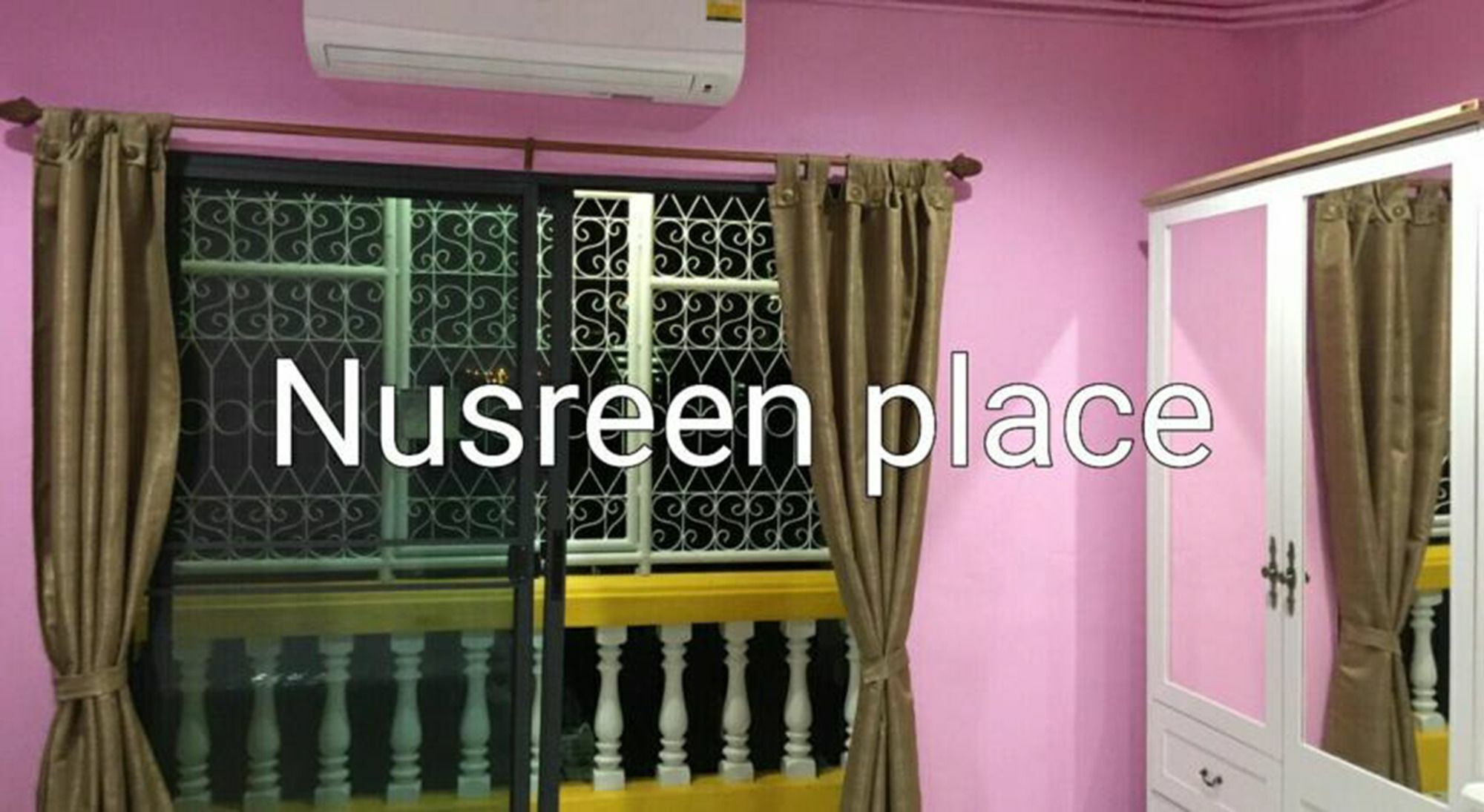 Nusreen Place Bangkok Esterno foto